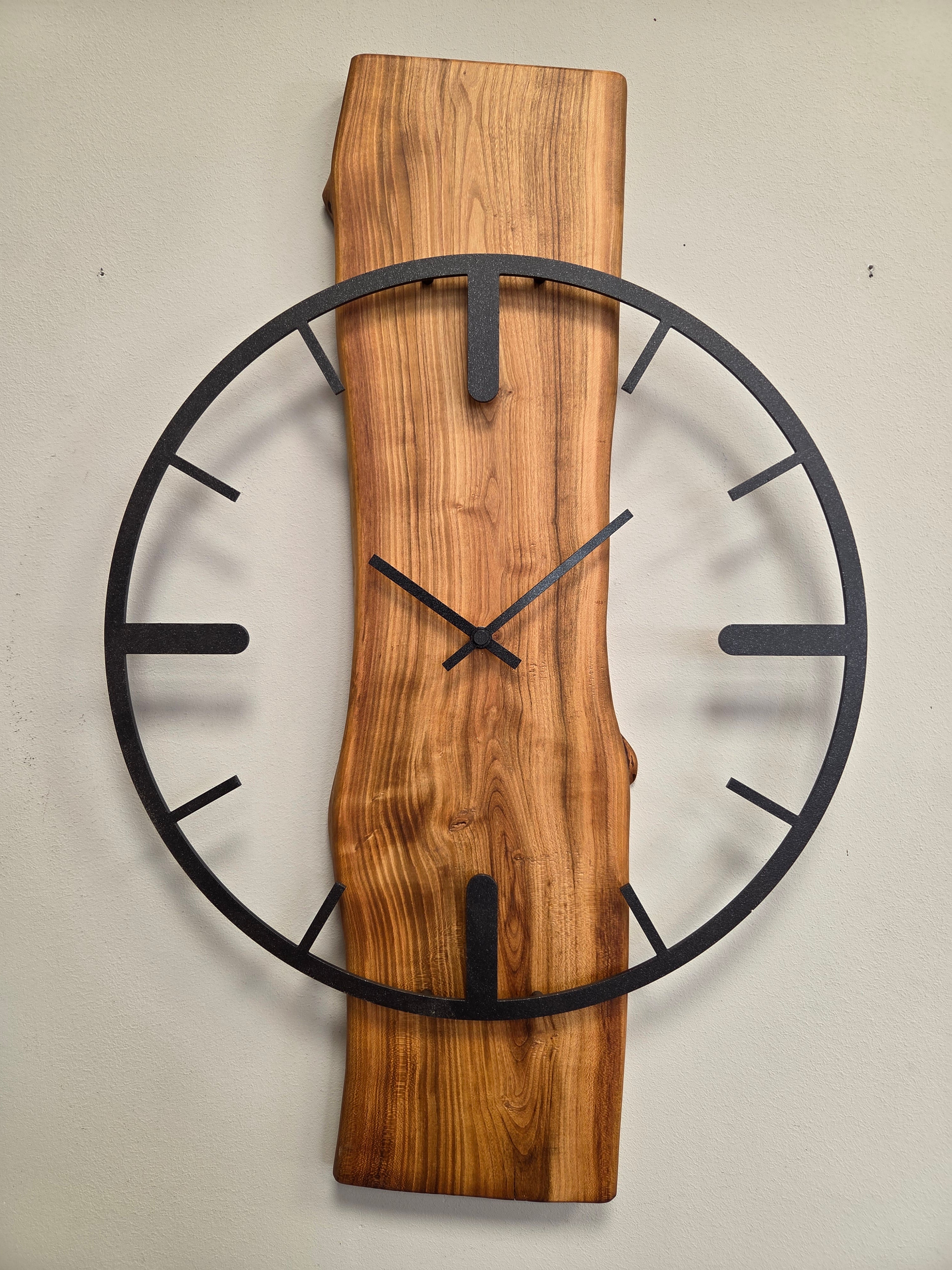 Il nido del picchio Orologio da parete ciliegio 60 cm acciaio