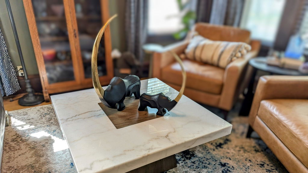 Galore Home Crescent Rhino Scultura Alluminio Large