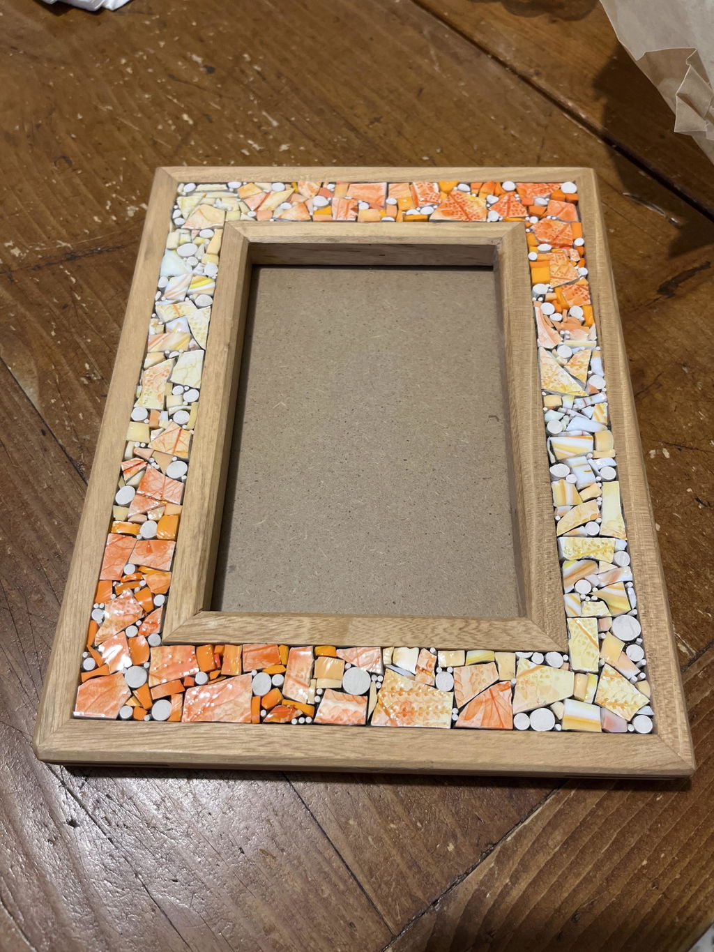 Il nido del picchio cornice portafoto legno mosaico arancio 10x15