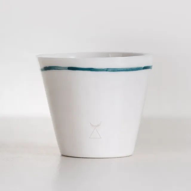Atelier Alida Ceramiche Punto e Linea bicchiere porcellana verde smeraldo
