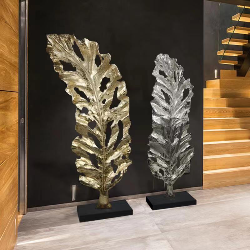 Galore Home Foglia scultura metallo oro grande 185 cm
