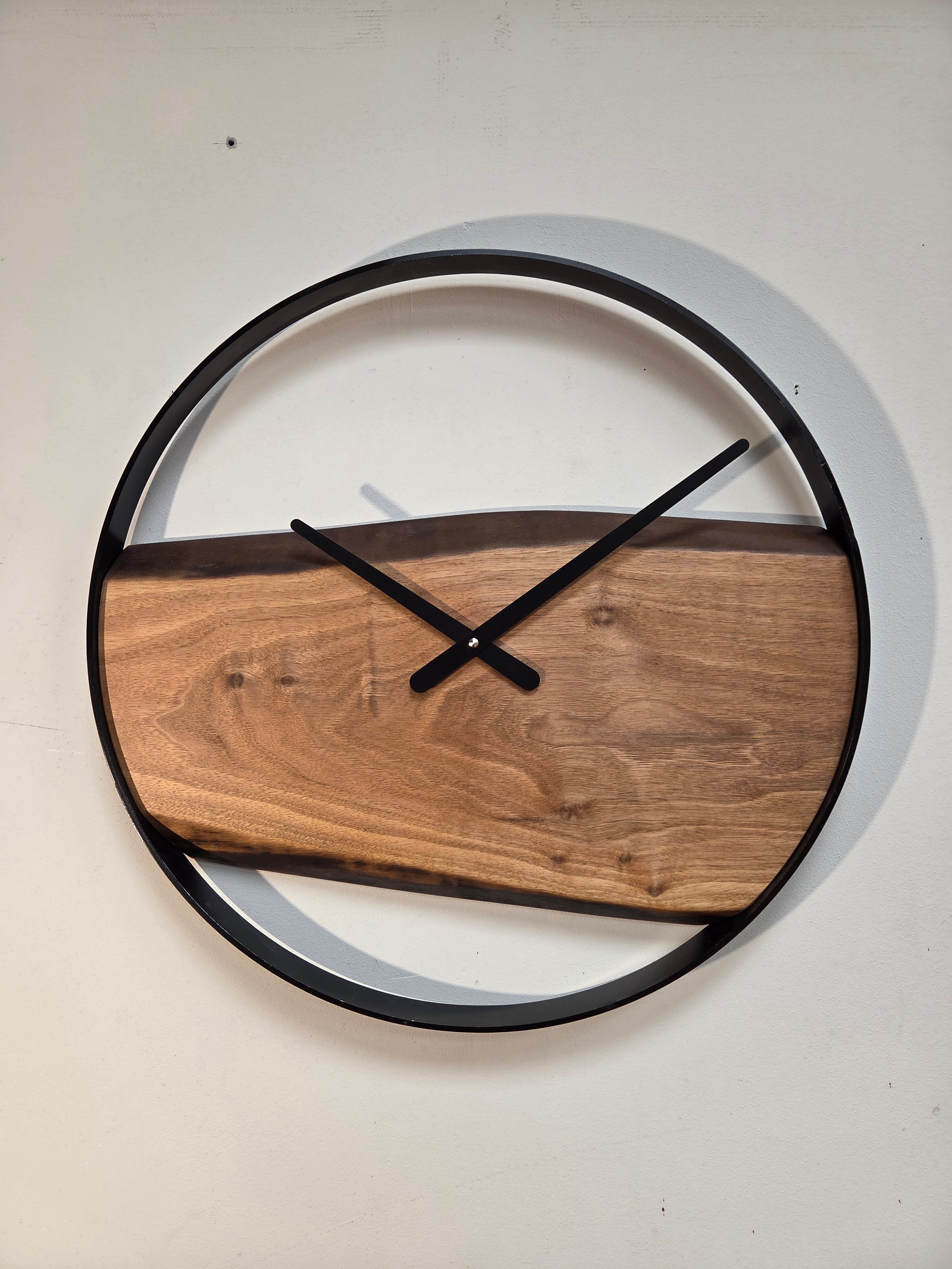 Il nido del picchio Orologio noce 50 cm ferro nero