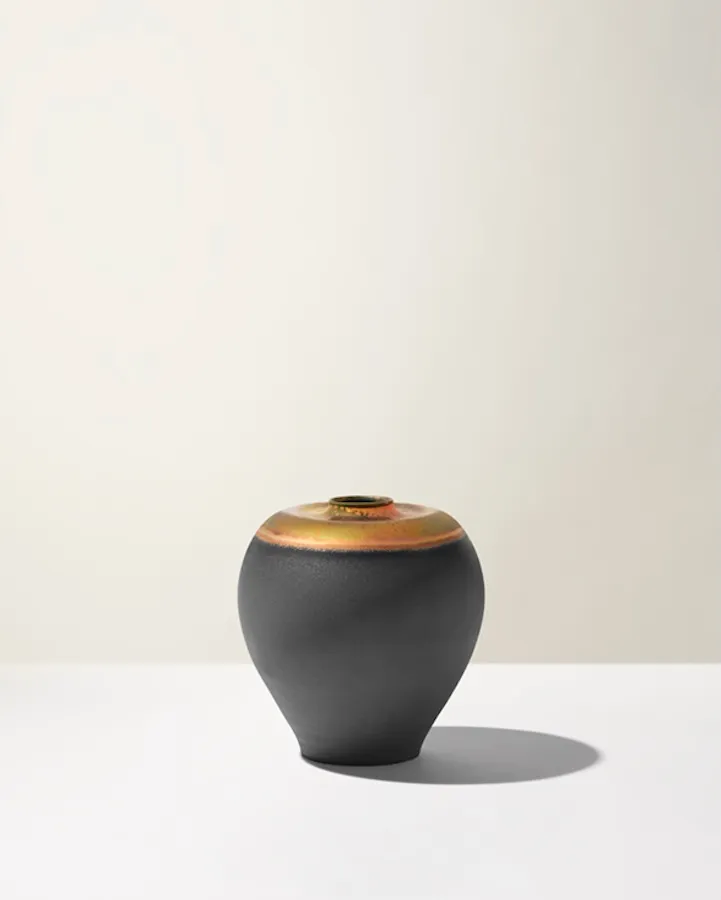 Ceramica Gatti 1928 Crateri Cratere Nero CC32 vaso riflessi metallici