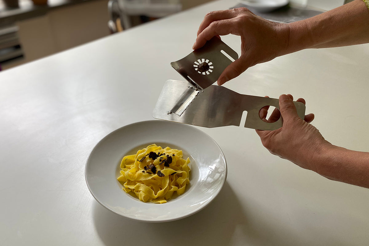 Cyrcus Design Tartufon affettatartufi acciaio lama regolabile