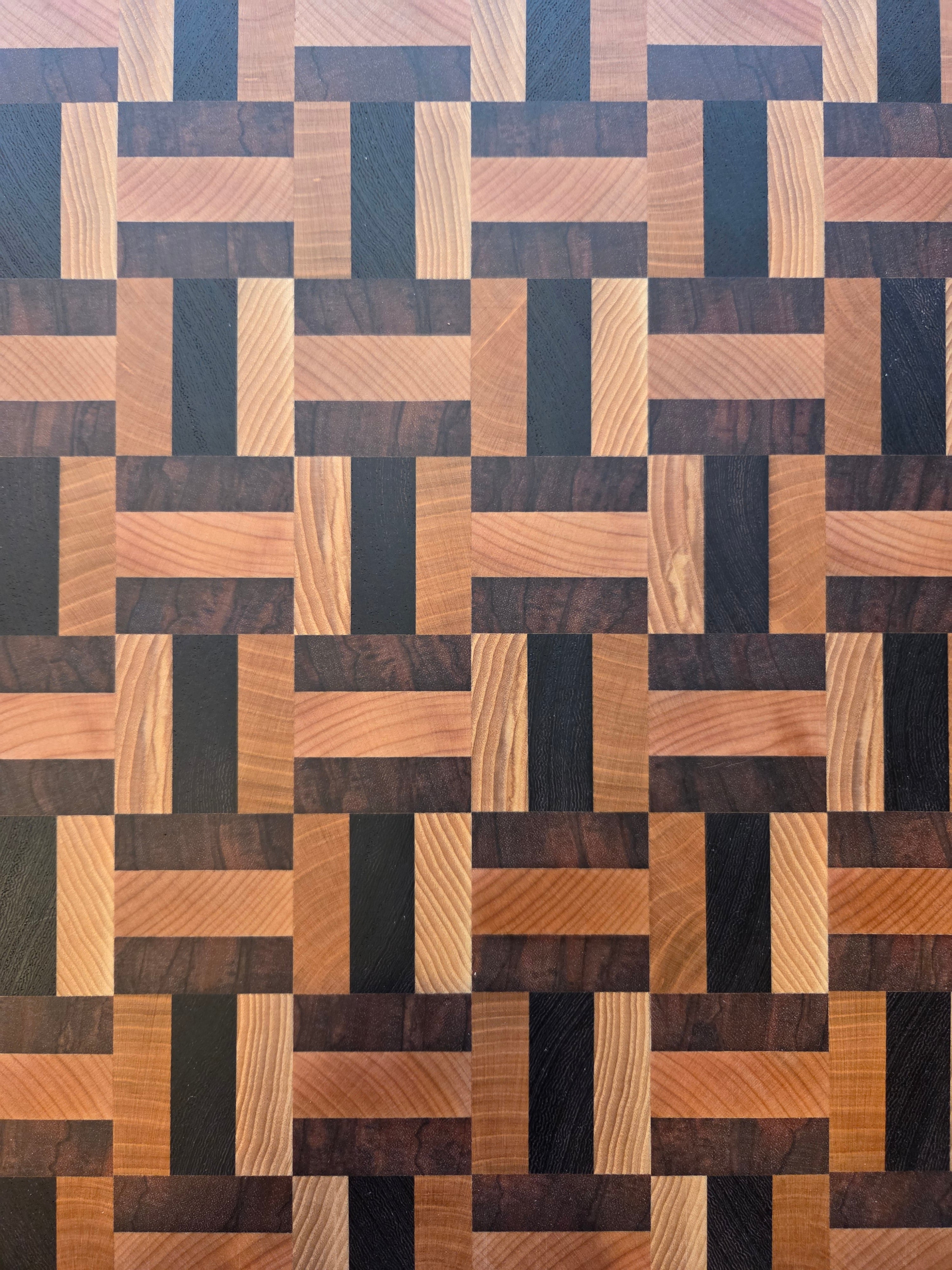 Il Nido del Picchio tagliere geometrico legno testa 40x45