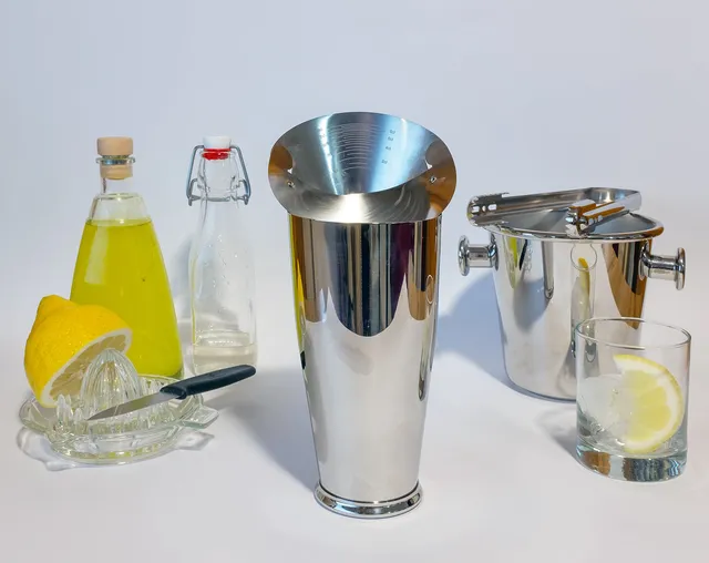 Cyrcus Design Misurino per cocktail acciaio supermirror