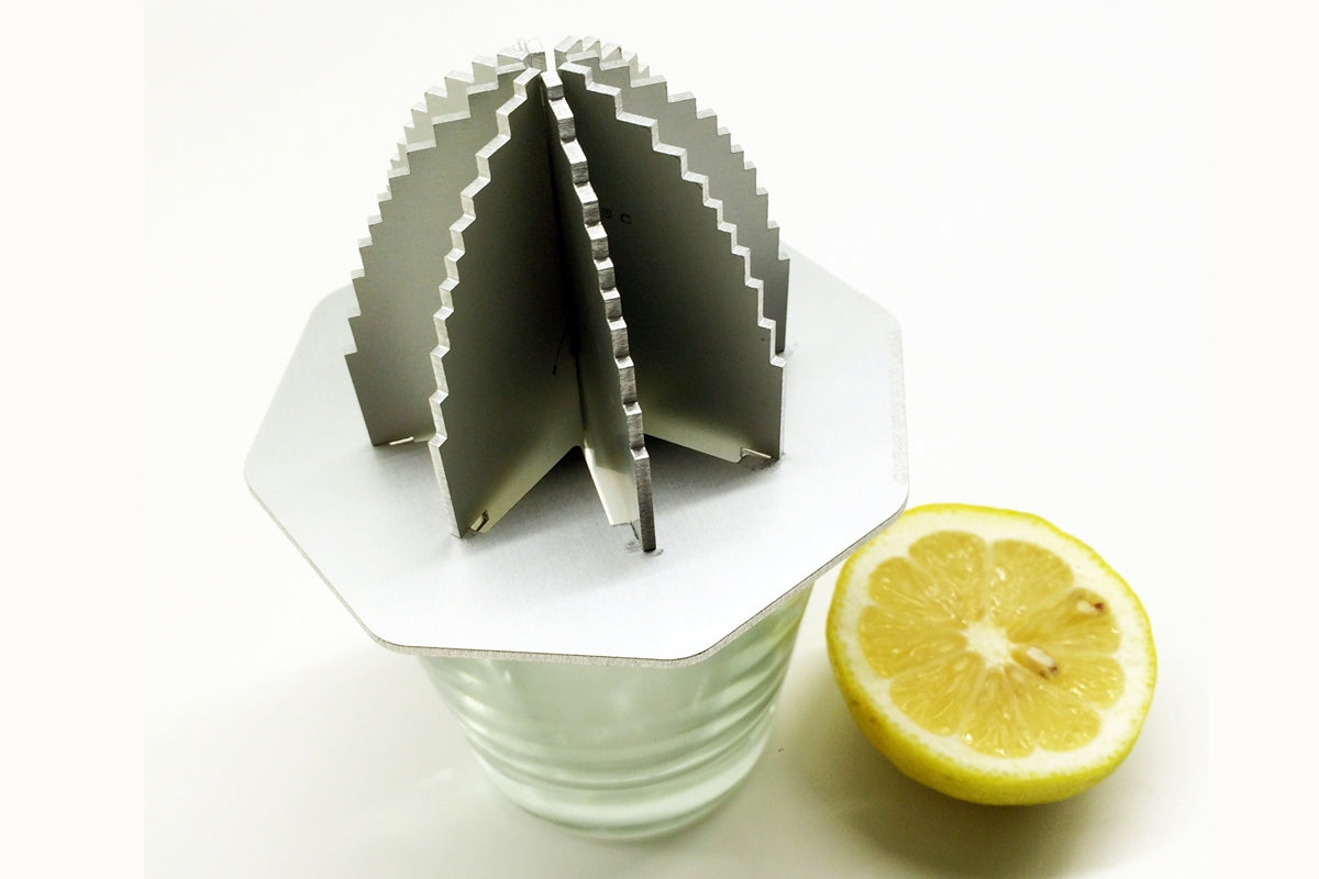 Cyrcus Design Brain Juice spremiagrumi acciaio specchio
