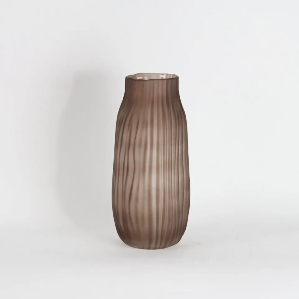Galore Home Grain Striped vaso vetro Tall marrone opaco