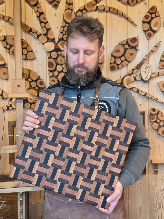 Il Nido del Picchio tagliere geometrico legno testa 40x45
