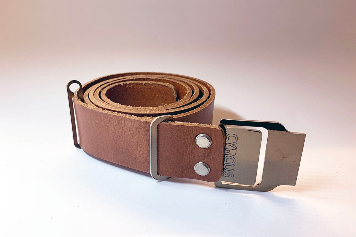 Cyrcus Design Belt cintura pelle nera fibbia nera