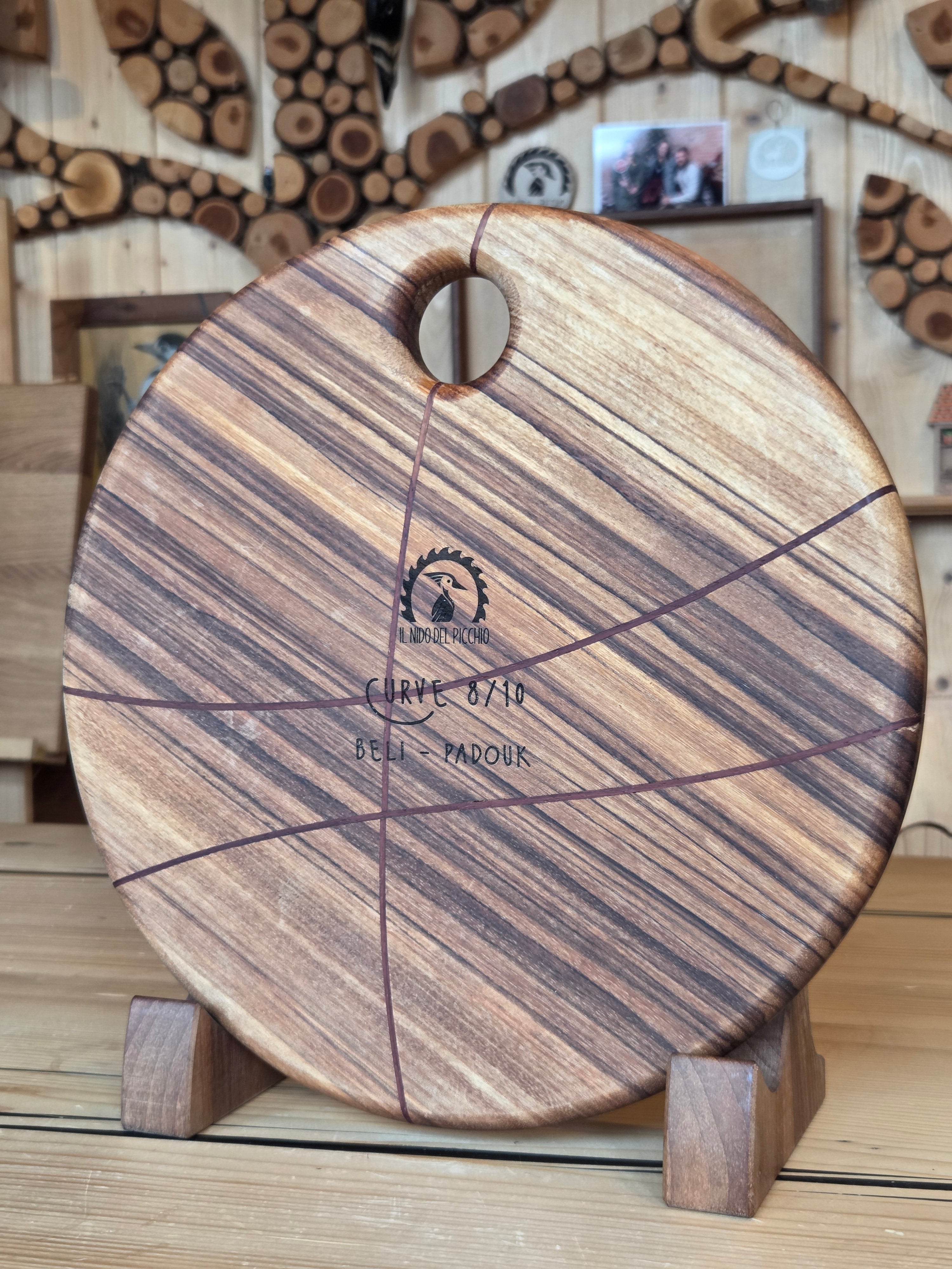 Il nido del picchio Curve tagliere rotondo castagno wenge