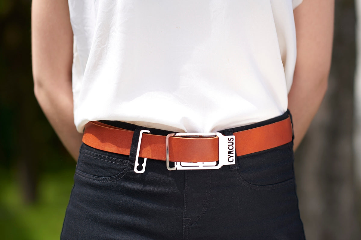 Cyrcus Design Belt cintura pelle nera fibbia nera