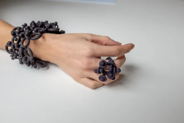 Cyrcus Design Molecular anello nylon nero stampa 3D
