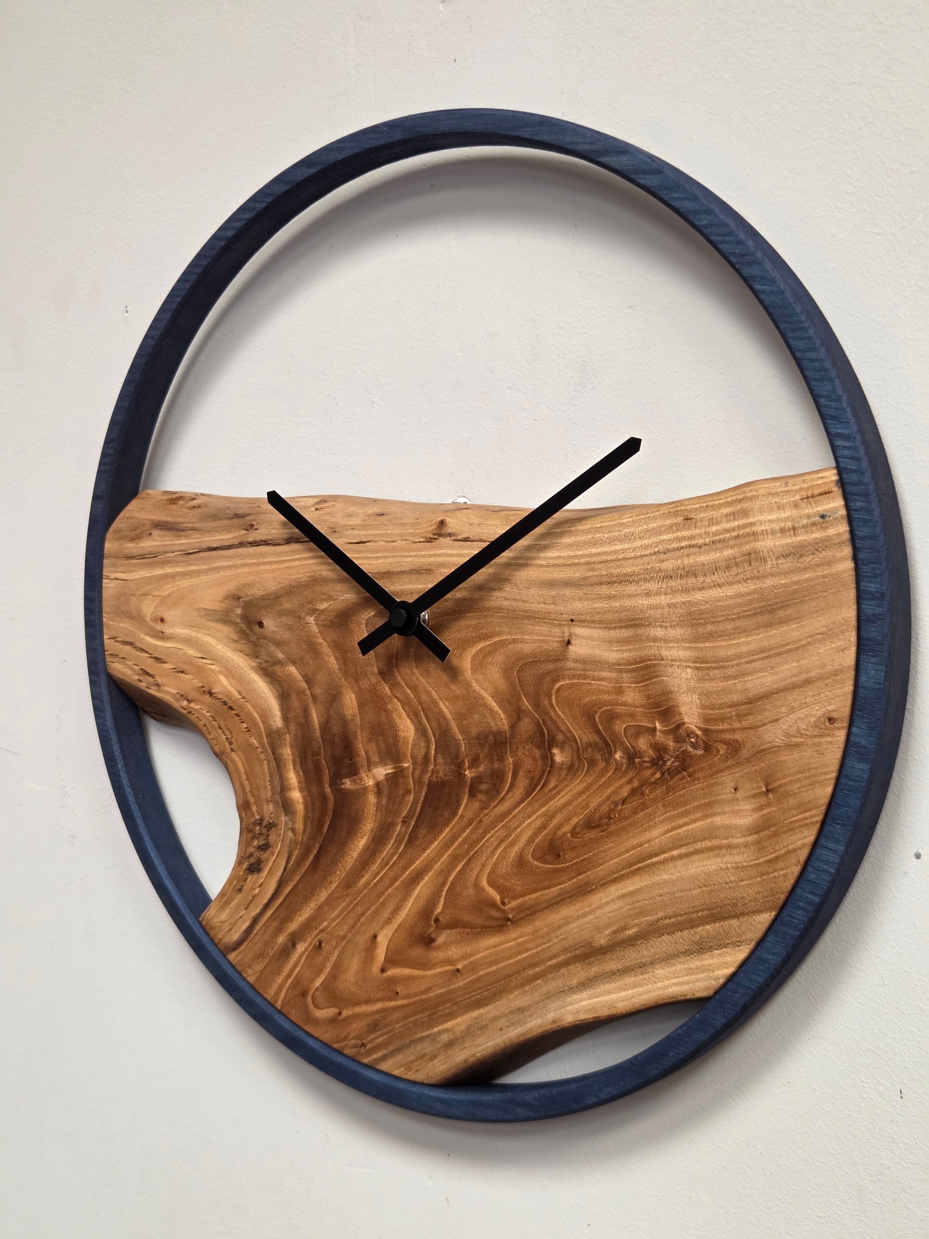 Il nido del picchio orologio da parete legno 42 cm blu