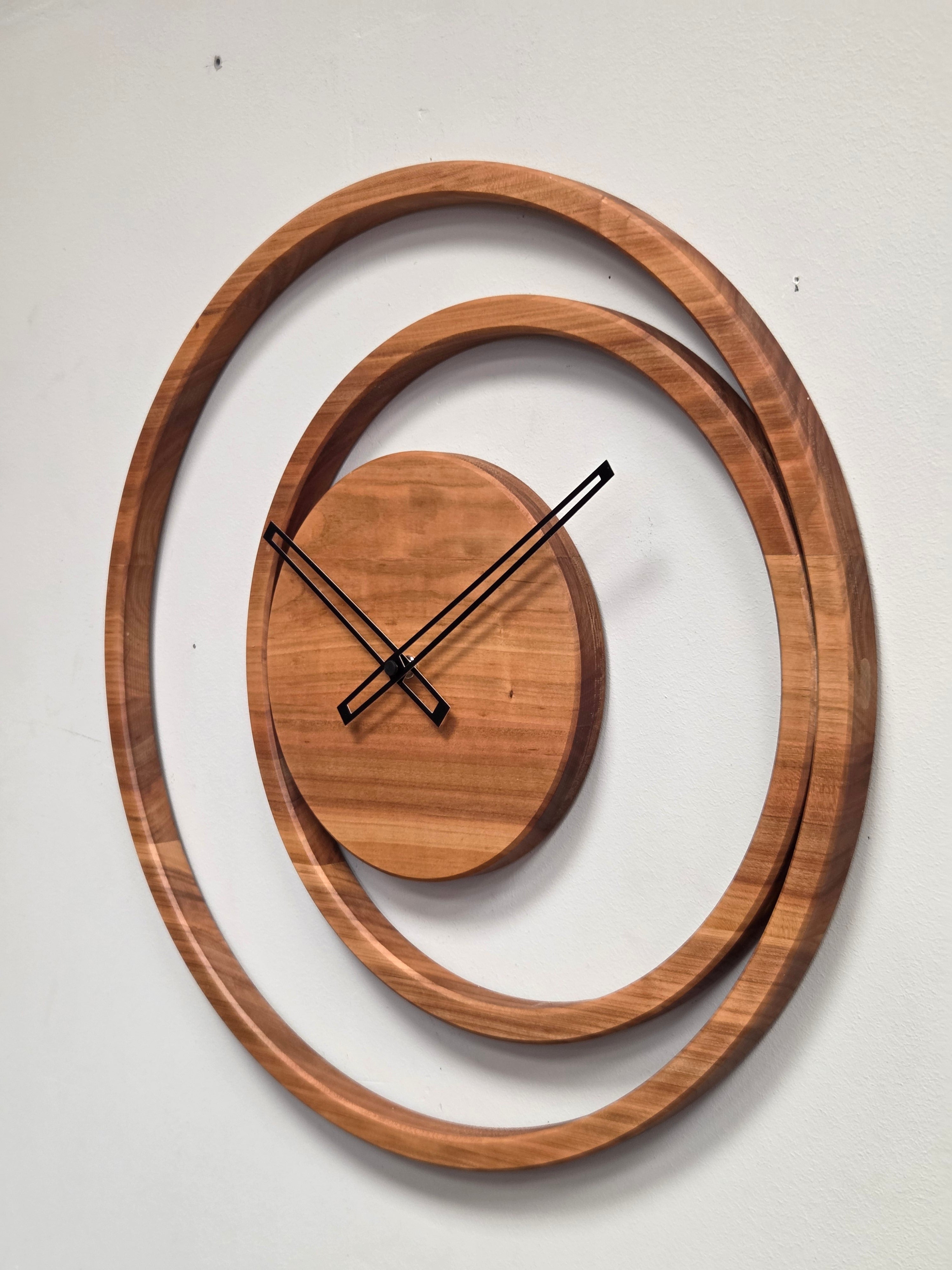 Il nido del picchio Excentrica Orologio parete ciliegio 50 cm
