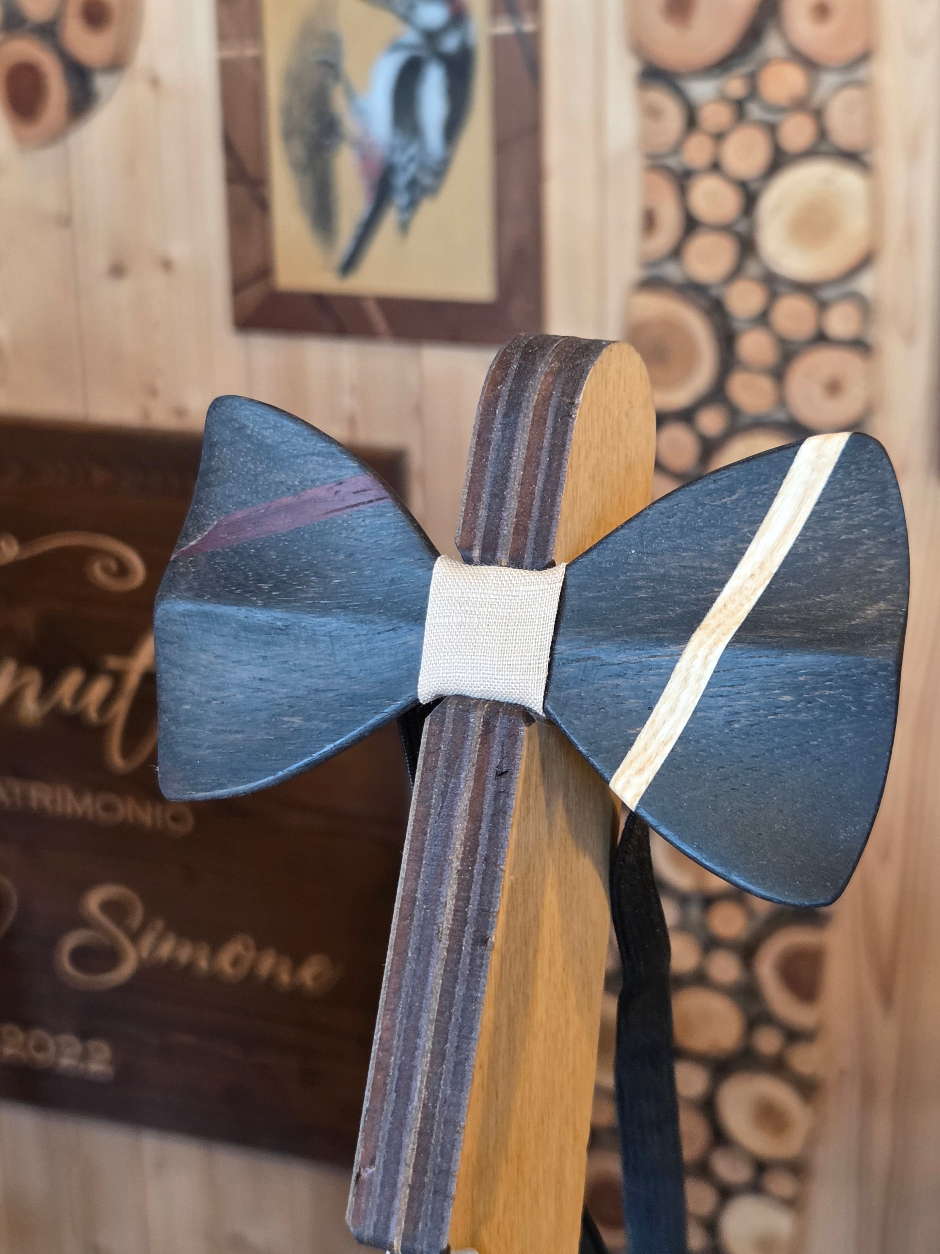Sgualdini Simone Il Nido del Picchio Papillon 3D papillon legno inserti