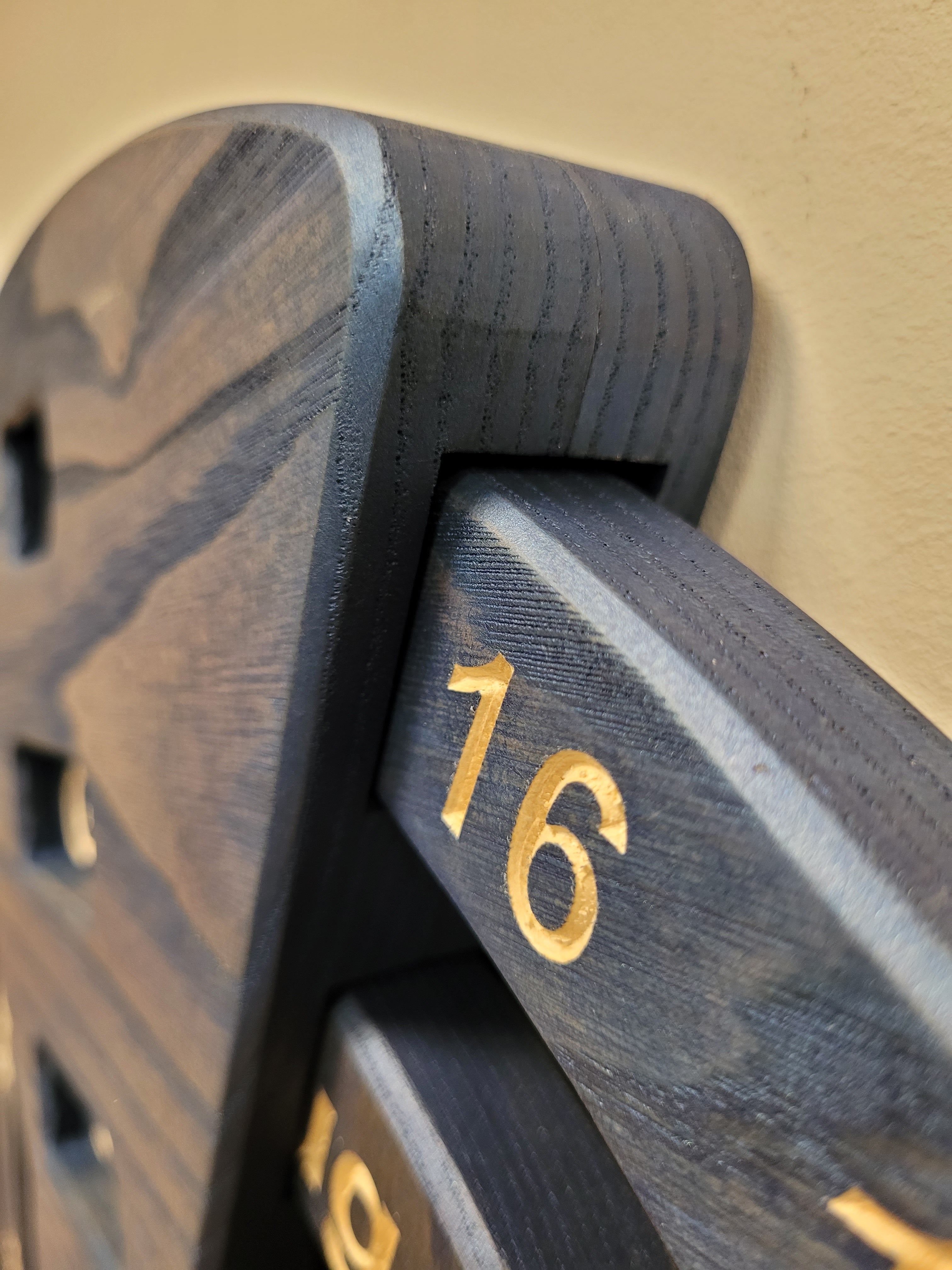 Il nido del picchio datario perpetuo rovere 50cm legno