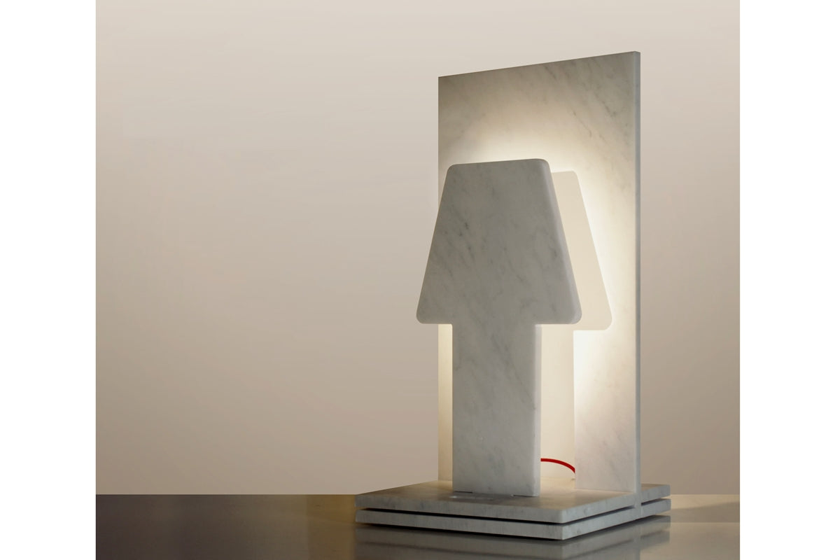 Cyrcus Design Più o Meno lampada marmo di Carrara
