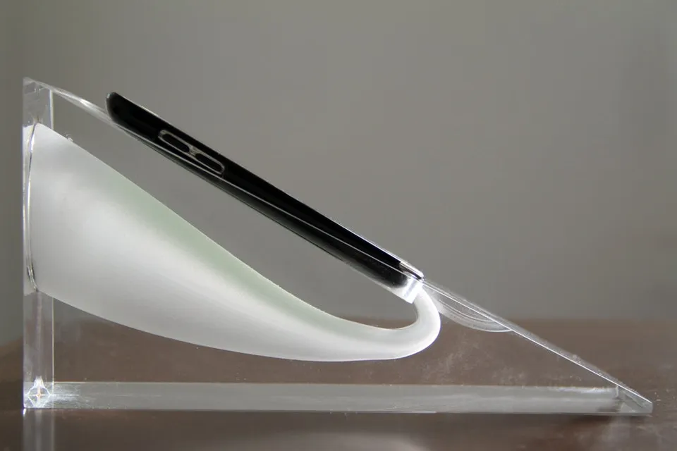 Cyrcus Design Uphonia amplificatore passivo smartphone resina