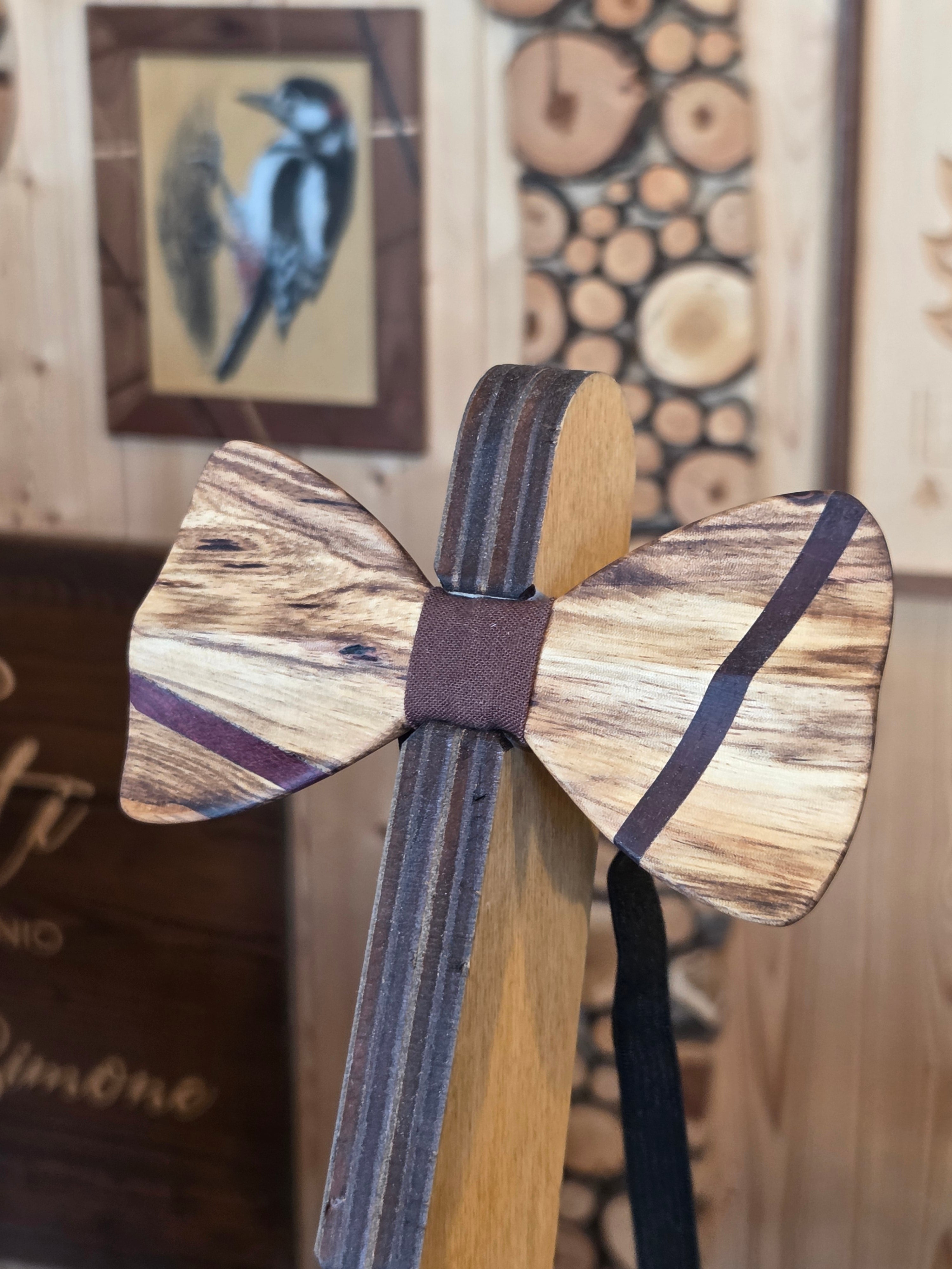 Sgualdini Simone Il Nido del Picchio Papillon 3D papillon legno inserti