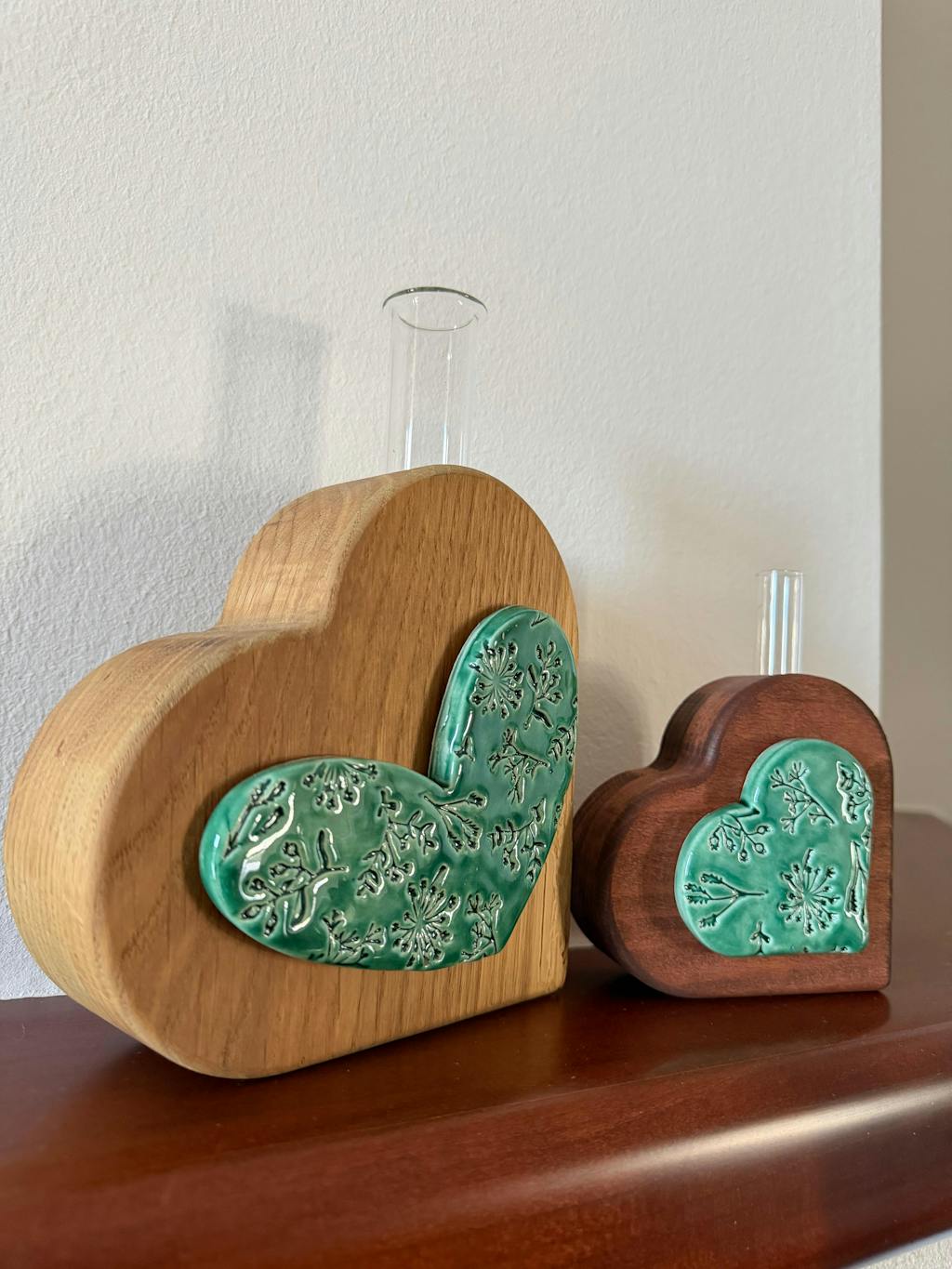 Il nido del picchio cuore decorativo legno ceramica verde 10x10
