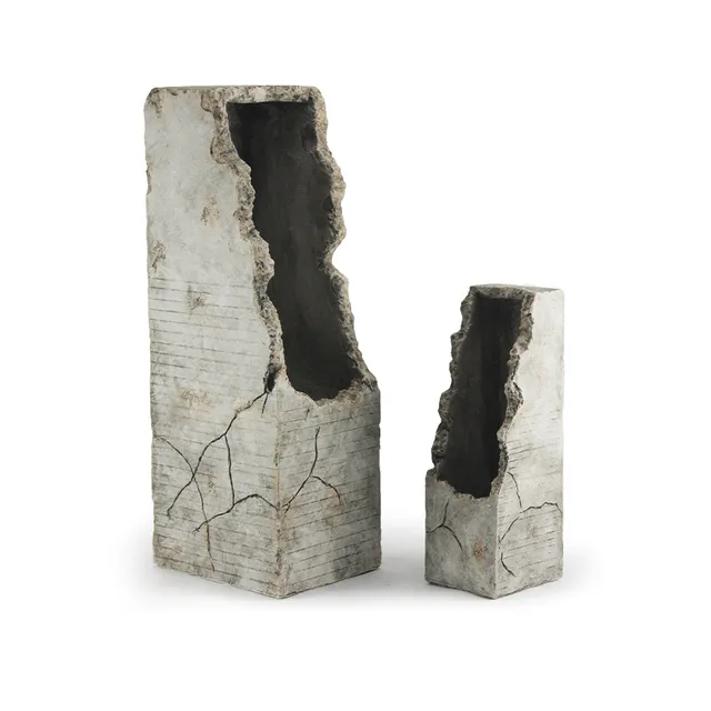 Galore Home Precipice vaso da terra piccolo 40 cm resina