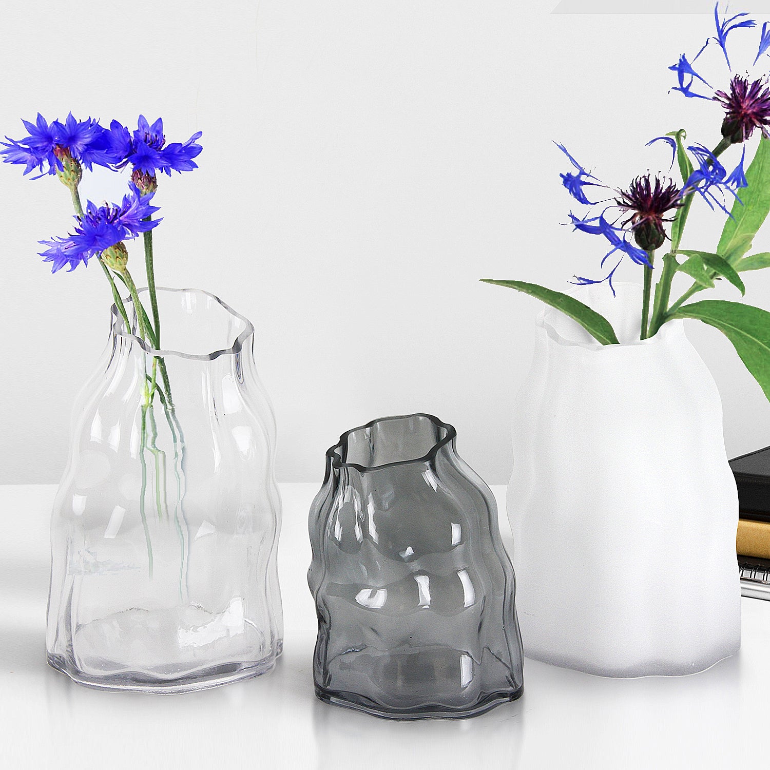 Galore Home Leaning Towered vaso vetro trasparente piccolo