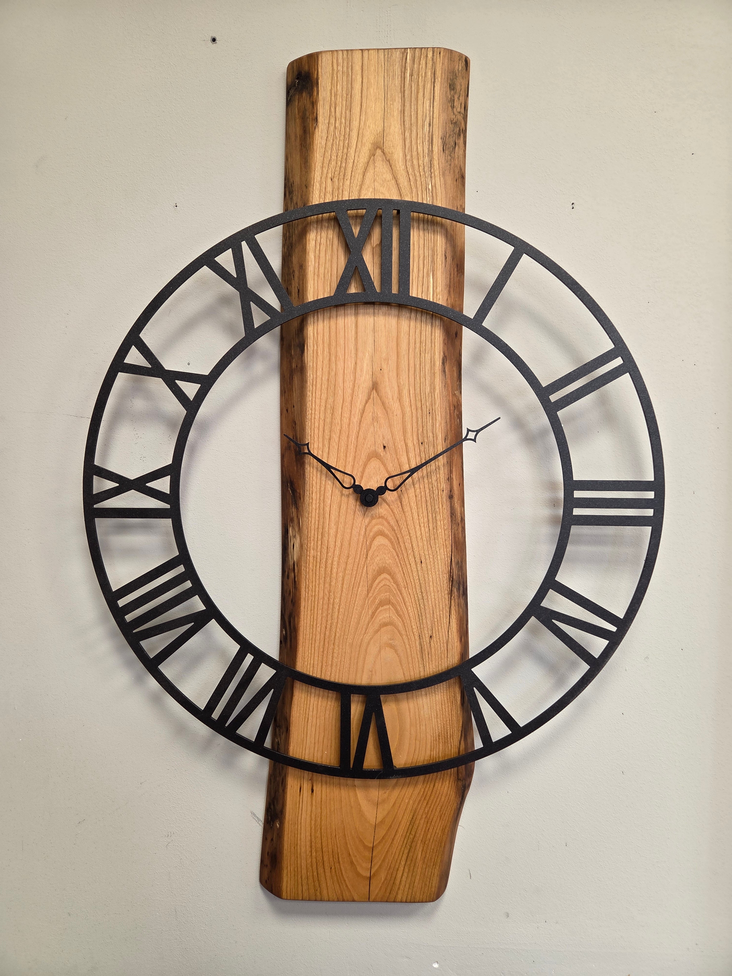 Il nido del picchio Orologio ciliegio 60 cm numeri romani